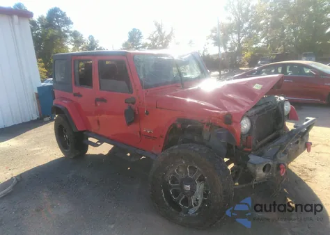 2017 Jeep Wrangler Unlimited Sahara 4X4 z USA, uszkodzony, nr VIN 1C4BJWEG8HL554783